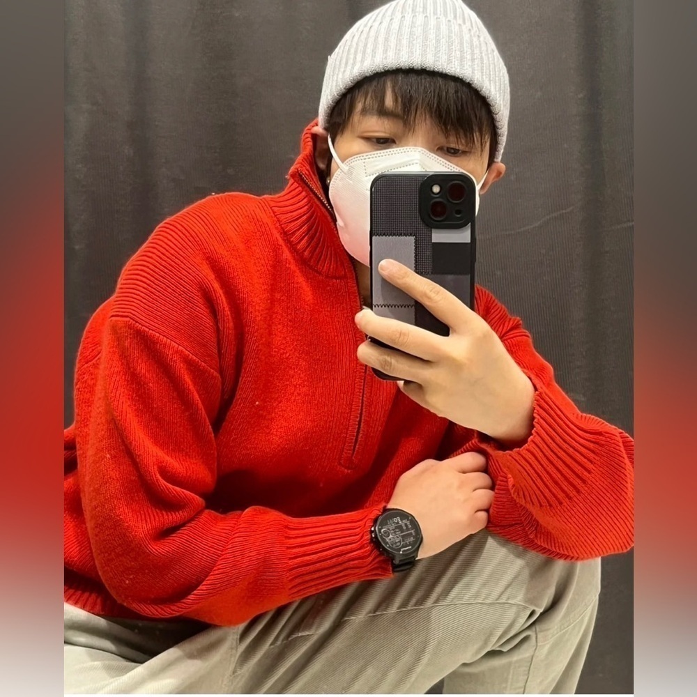 J crew Men’s Cashmere 1/4 Zip Tight Knit Red Long Sleeves Sweater L Christmas